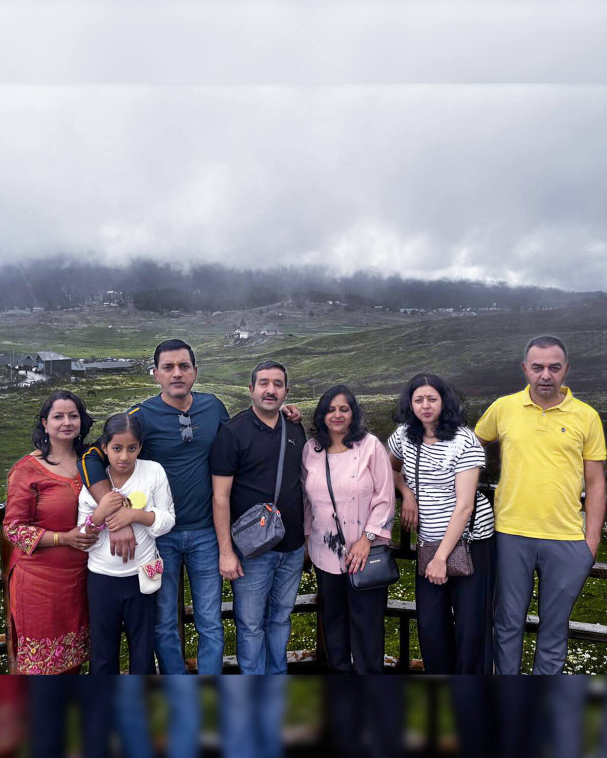 travirots  Kashmir Family Tour package